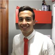 Canguro disponible a las horas que le haga falta a las familias